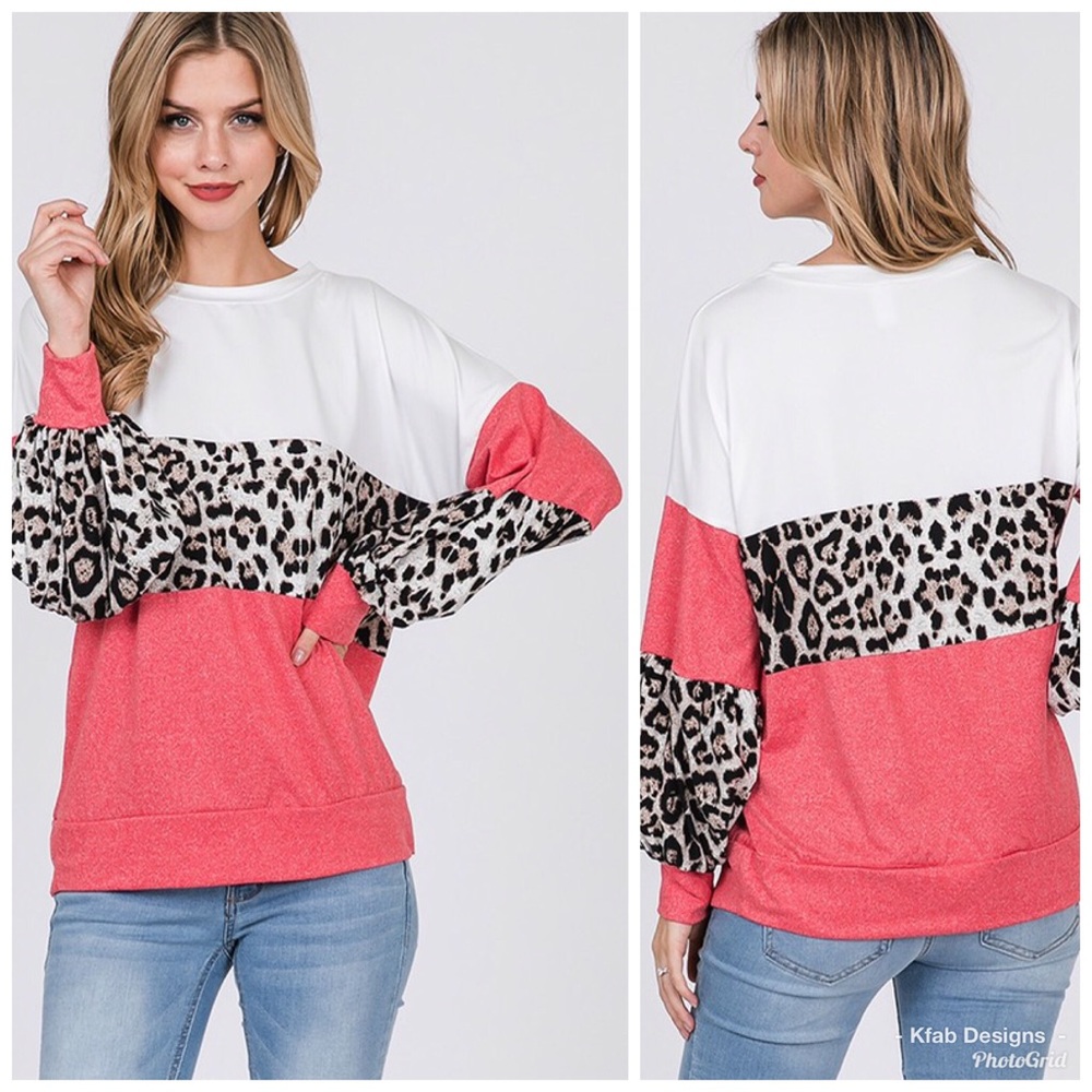 🥰LAST 1! Color Block Animal Print Top!! - Picture 5 of 6